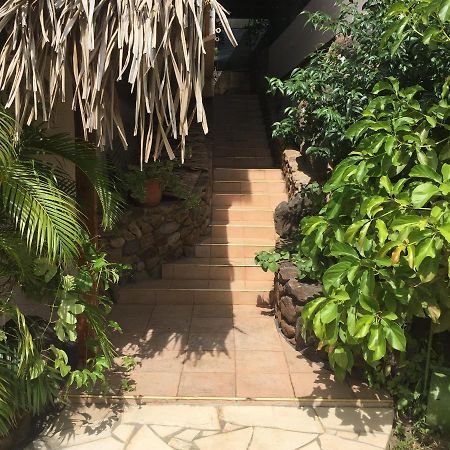 Manaeva Lodge Faaa Bagian luar foto