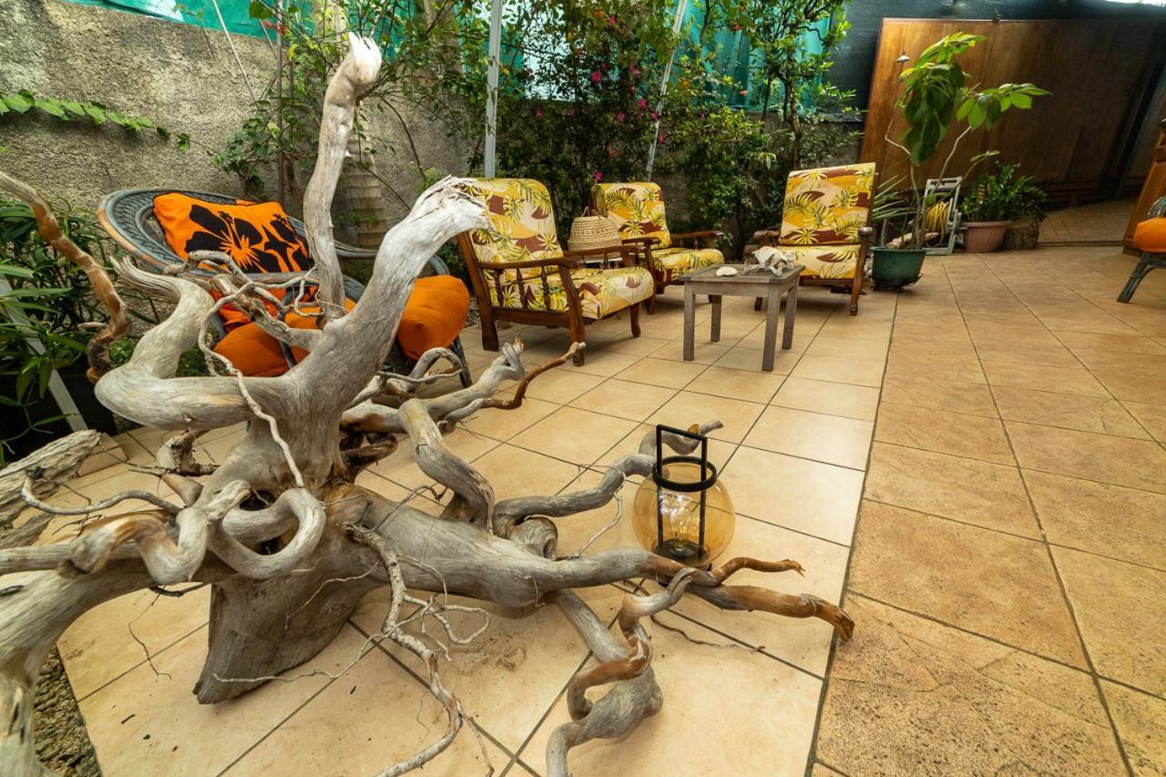 Manaeva Lodge Faaa Bagian luar foto
