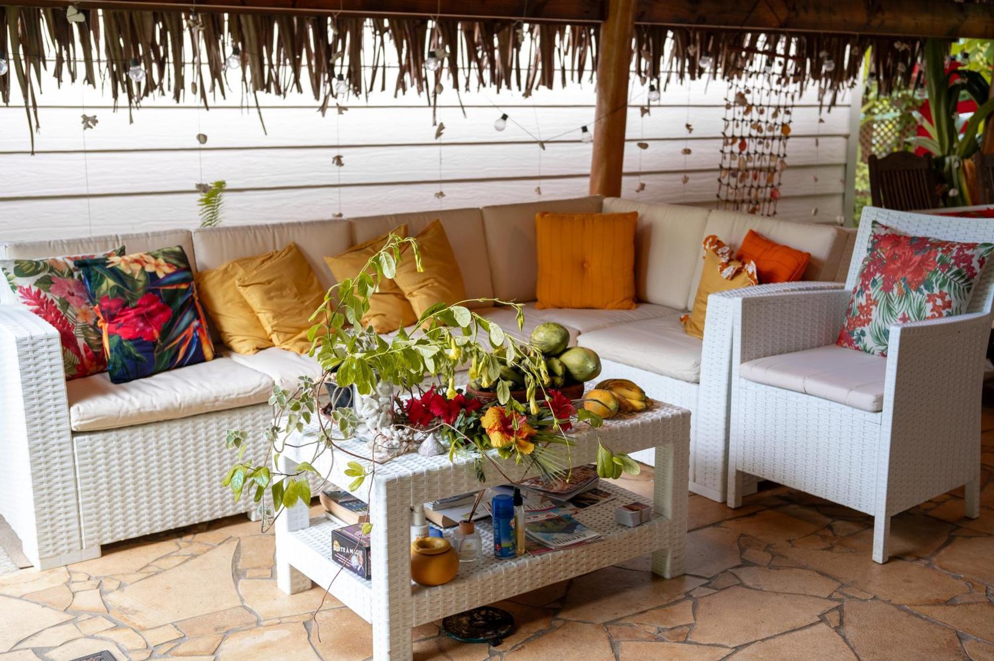 Manaeva Lodge Faaa Bagian luar foto